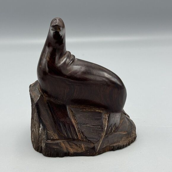 Vintage Hand Carved Ironwood Seal Sea Lion Figurine Sculpture MCM Nautical 5.5"T - Picture 3 of 7
